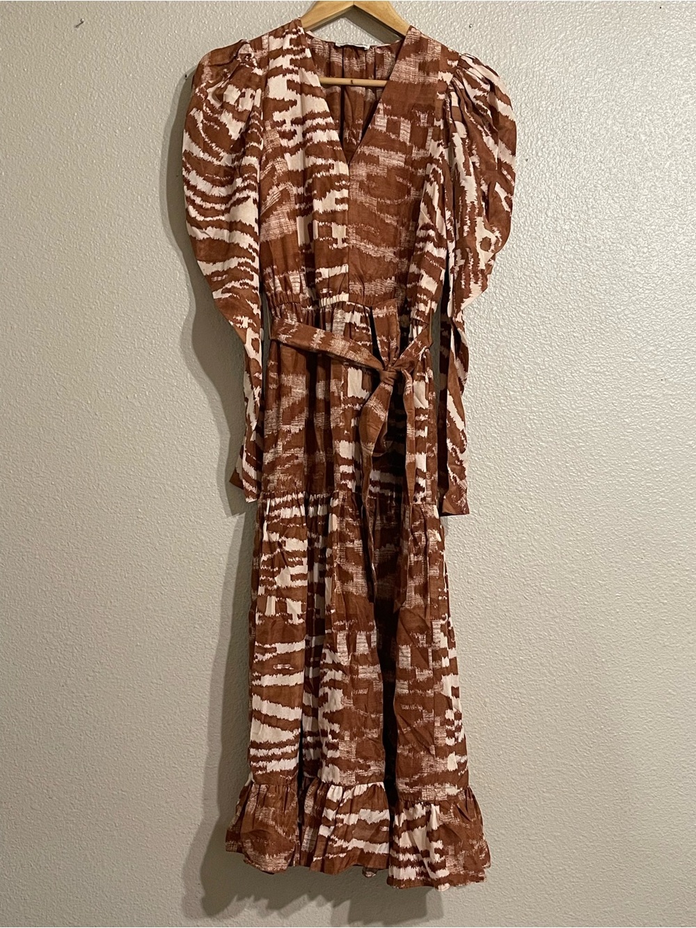 New Ulla Johnson Leila Belted Printed Silk Midi Dress Brown Sz 4 - Picture 2 of 12